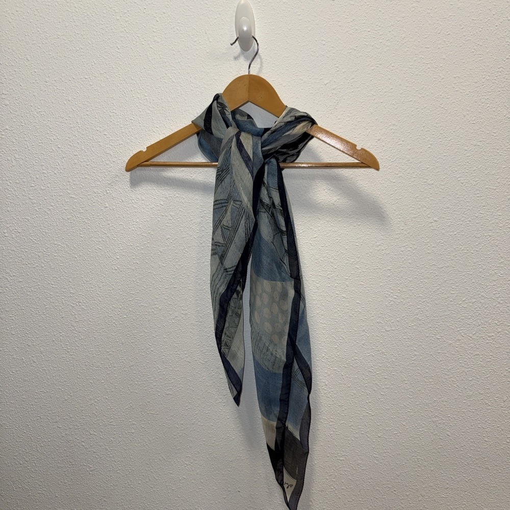 Women's Vintage KENZO Light Silk Checked Checkered Scarf Wrap Blue Black White - Picture 3 of 8
